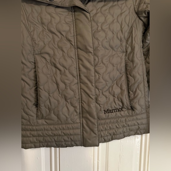 Sold - Picture 3 of 9